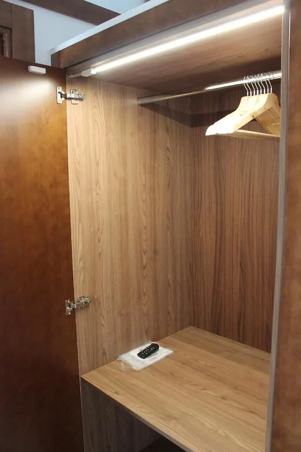 Suite Del Castillo Andújar Apartment
